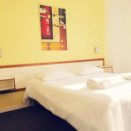 Hotel Des Lilas