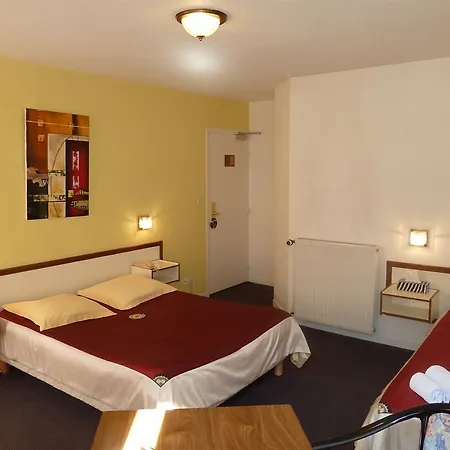 Hotel Des Lilas Bagnères-de-Luchon