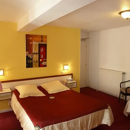 Hotel Des Lilas Bagnères-de-Luchon